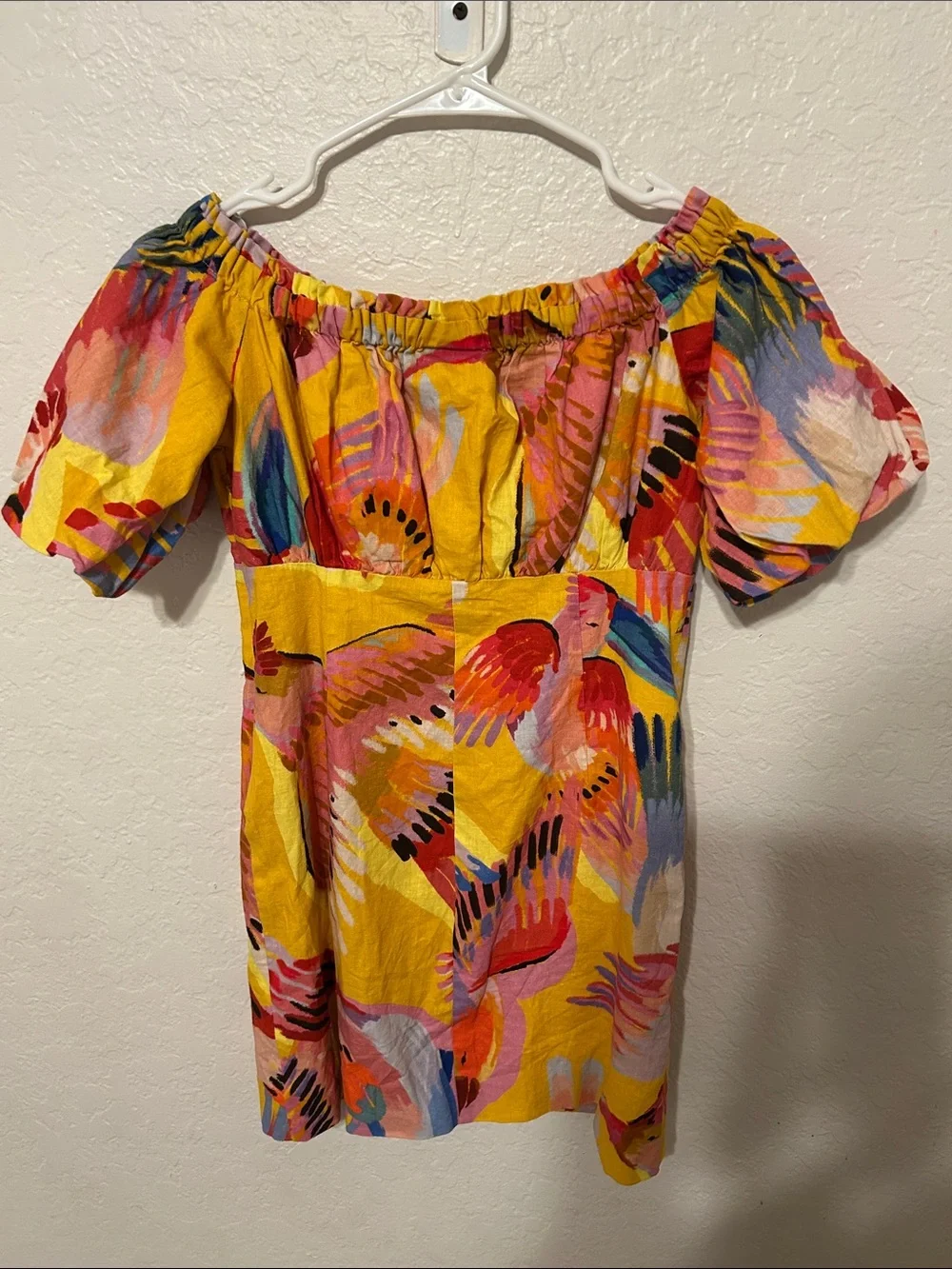 🎀FARM RIO yellow off the shoulder dress size XS GUC puff sleeves parrot print - Picture 7 of 12
